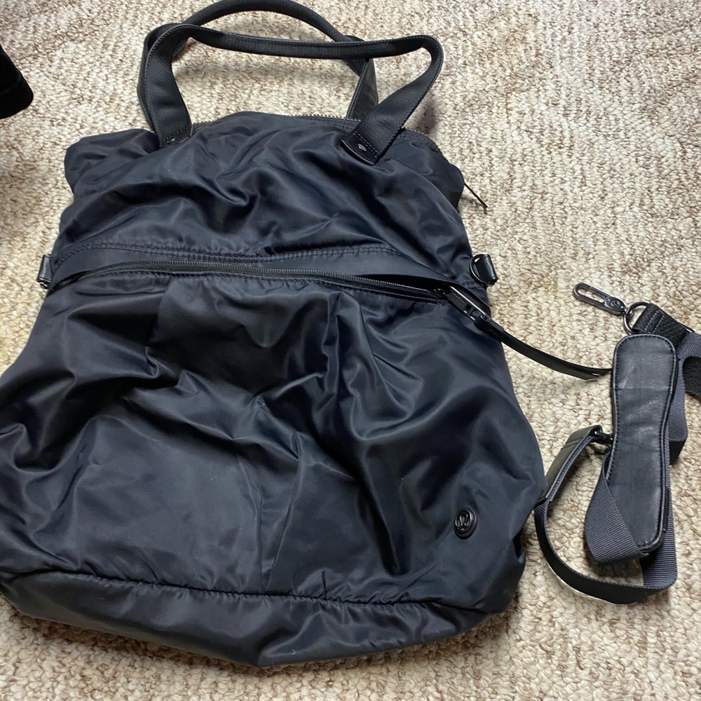 Lululemon bag